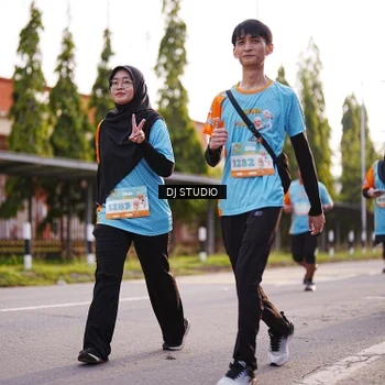 Runner Photo 8379271
