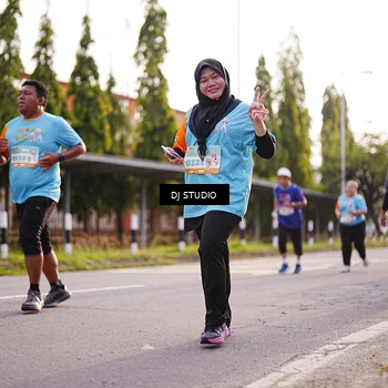 Runner Photo 8379280