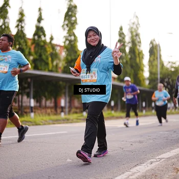 Runner Photo 8379281