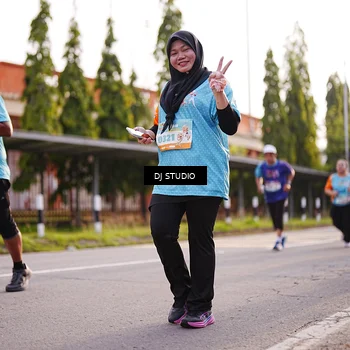 Runner Photo 8379288