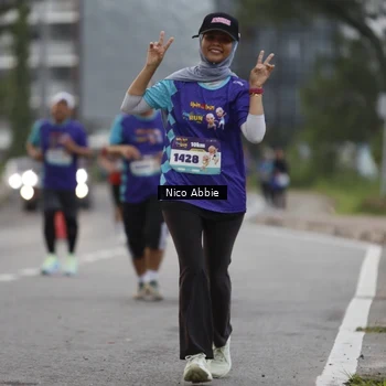 Runner Photo 8379461