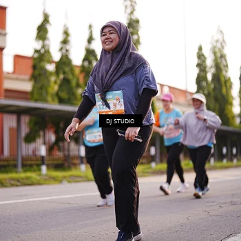 Runner Photo 8379498