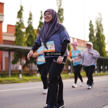 Runner Photo 8379501