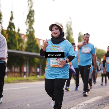 Runner Photo 8379511