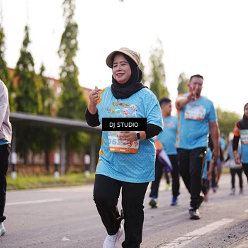 Runner Photo 8379513