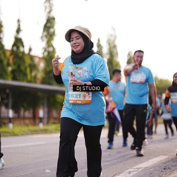 Runner Photo 8379516