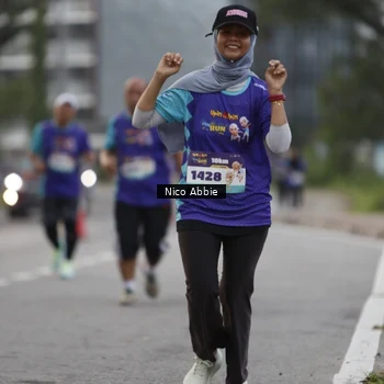 Runner Photo 8379518