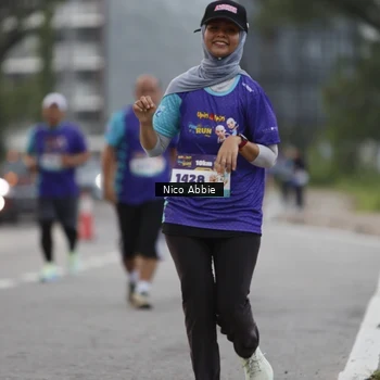 Runner Photo 8379526