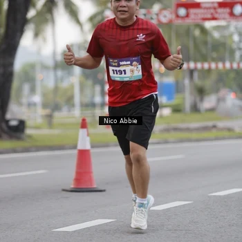 Runner Photo 8379544