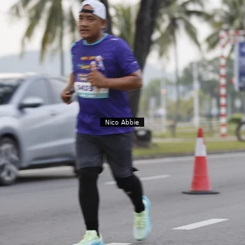 Runner Photo 8379545