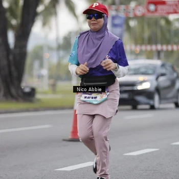 Runner Photo 8379547