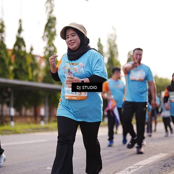 Runner Photo 8379559