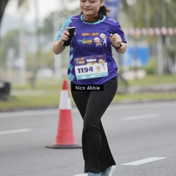 Runner Photo 8379564