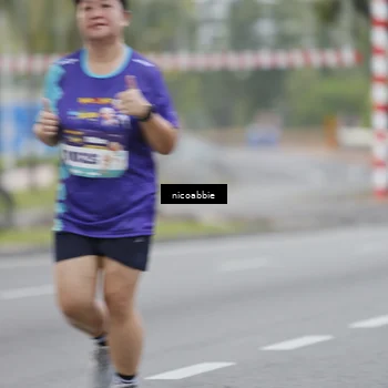 Runner Photo 8379575