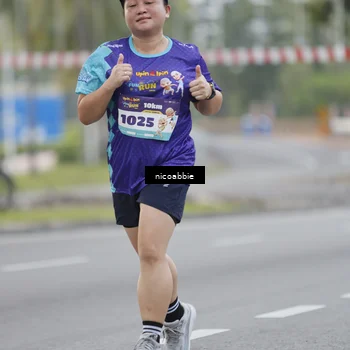 Runner Photo 8379576