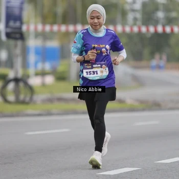 Runner Photo 8379601