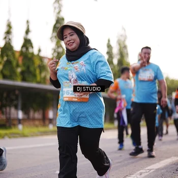Runner Photo 8379624