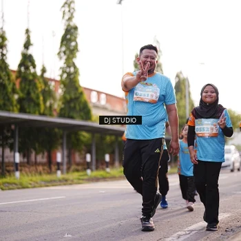 Runner Photo 8379633
