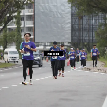 Runner Photo 8379637