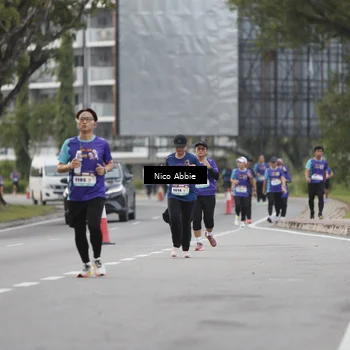 Runner Photo 8379646