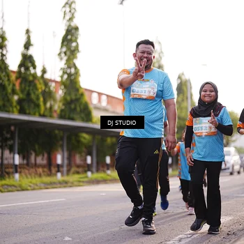 Runner Photo 8379662