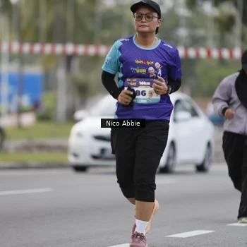 Runner Photo 8379667