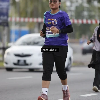 Runner Photo 8379669