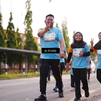 Runner Photo 8379677