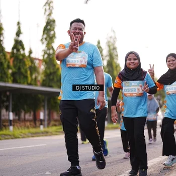 Runner Photo 8379689