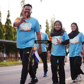 Runner Photo 8379692
