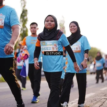 Runner Photo 8379699