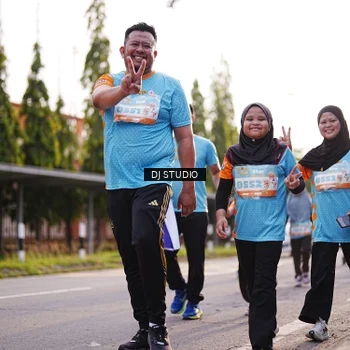 Runner Photo 8379704