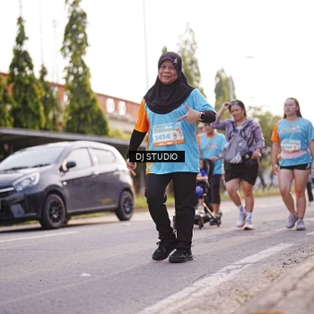 Runner Photo 8379735