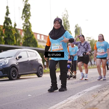 Runner Photo 8379742