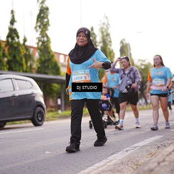 Runner Photo 8379743