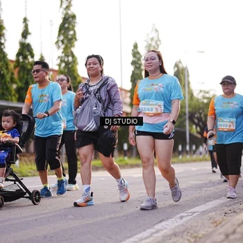Runner Photo 8379757