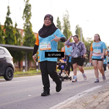 Runner Photo 8379765
