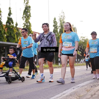 Runner Photo 8379794