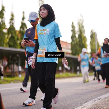 Runner Photo 8379816
