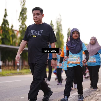 Runner Photo 8379863