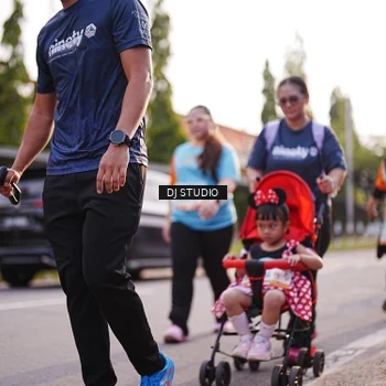 Runner Photo 8379898