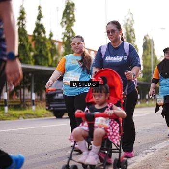 Runner Photo 8379901