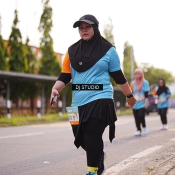 Runner Photo 8379925