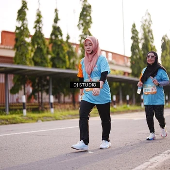 Runner Photo 8379928