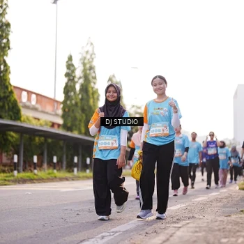Runner Photo 8379975