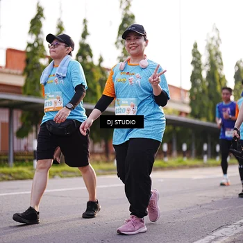 Runner Photo 8380001