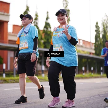 Runner Photo 8380004