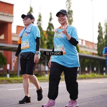 Runner Photo 8380005