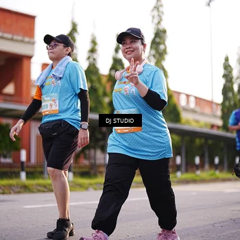Runner Photo 8380008