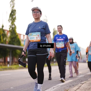 Runner Photo 8380011